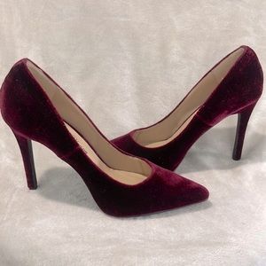 BURGUNDY Heels